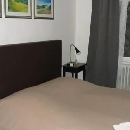 Hemingway`s Heidelberg Hostel-3